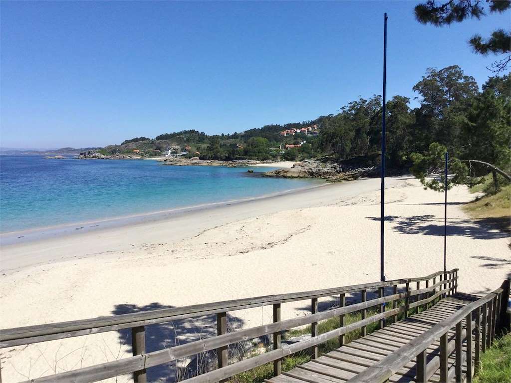 Playa Areacova en Cangas