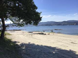 Fechas, información, programa, cartel, imágenes, mapa y ubicación de Playa Caeiro  en  Poio