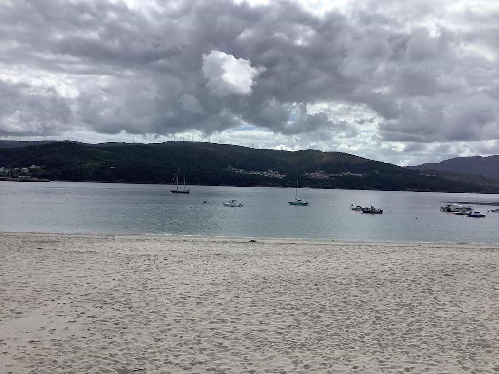 Playa de Quenxe en Corcubión