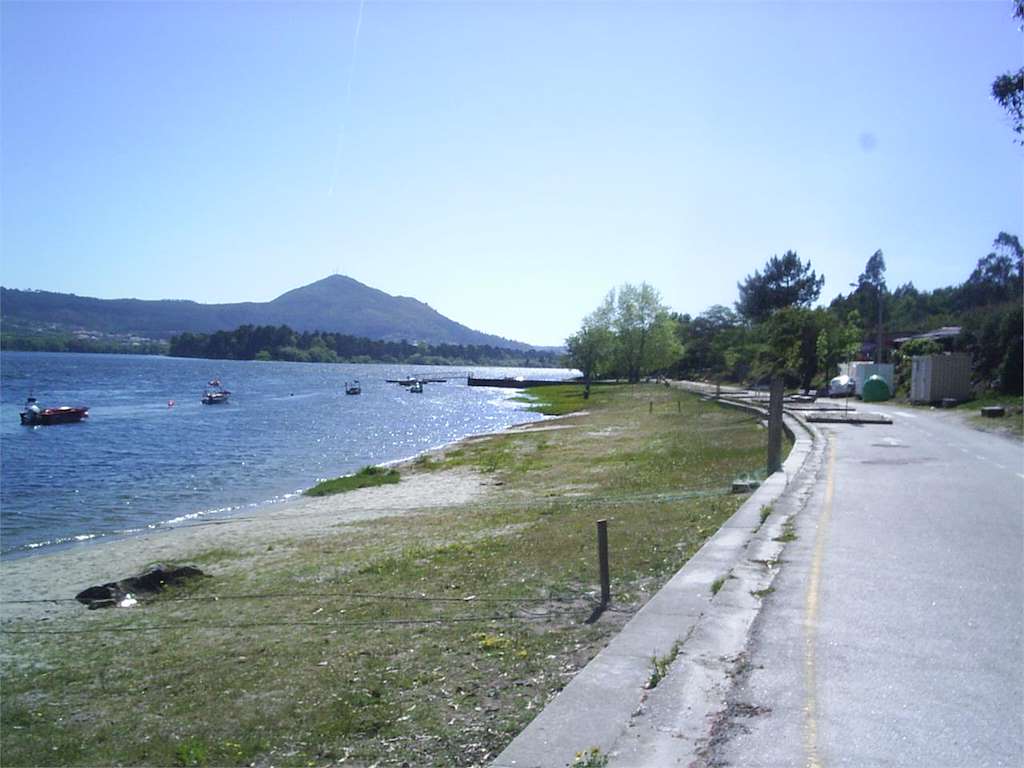 Playa Fluvial de Goián en Tomiño