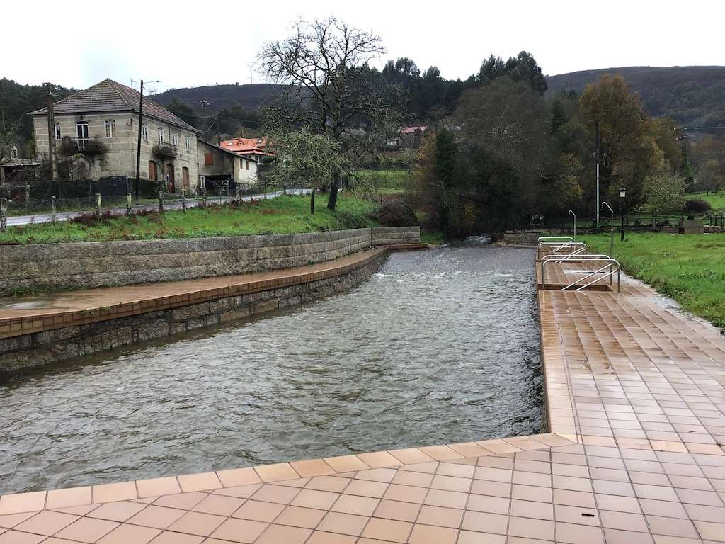 Playa Fluvial de Luneda en A Caniza