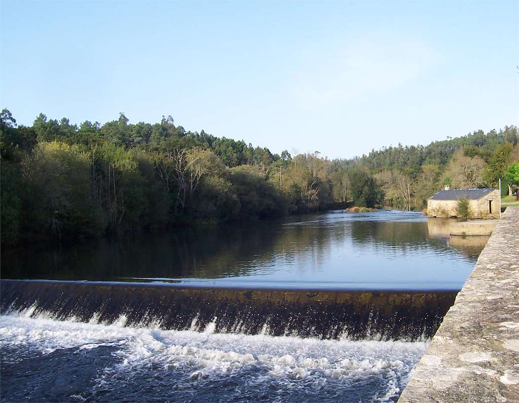 Playa Fluvial de Tapia en Ames