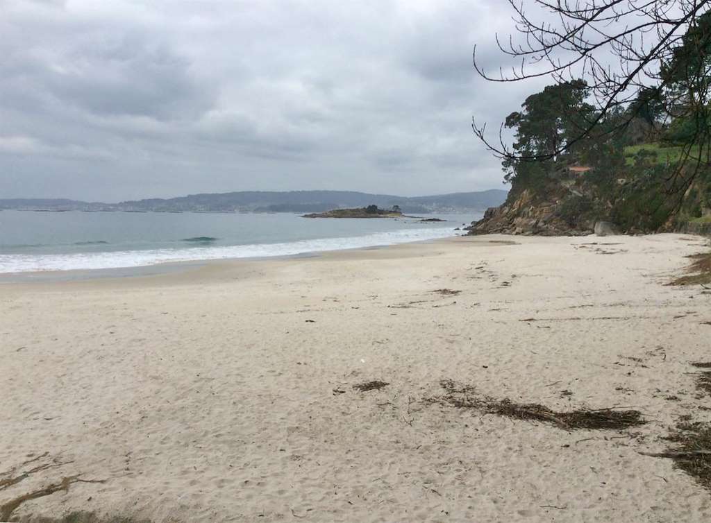 Playa Lapamán en Bueu
