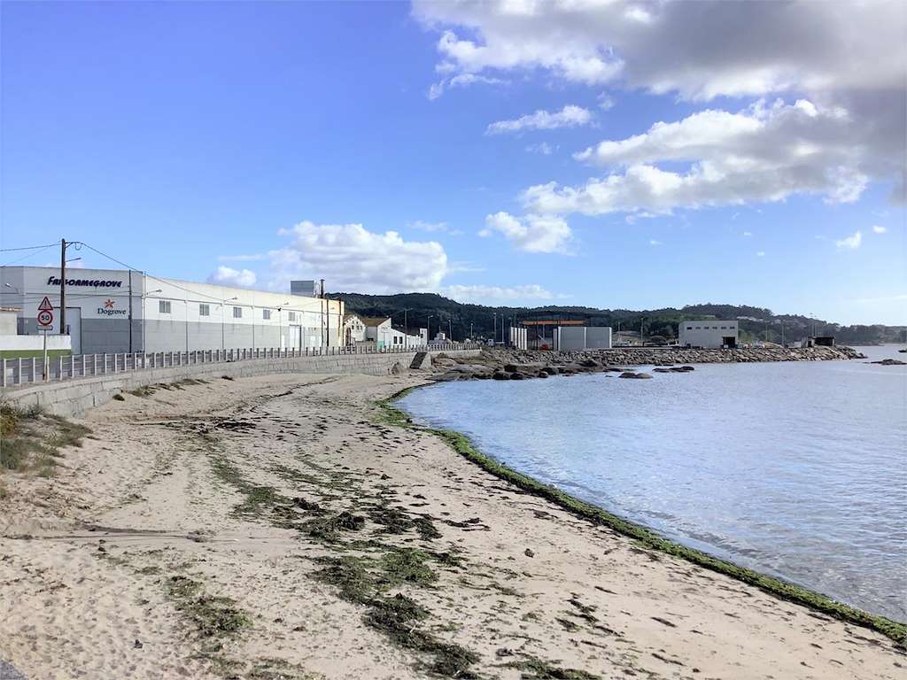 Playa Lauxiñas en O Grove