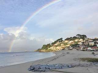 Fechas, información, programa, cartel, imágenes, mapa y ubicación de Playa Loira  en  Marín
