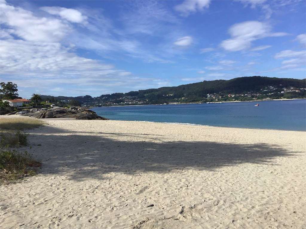 Playa Menduíña en Cangas