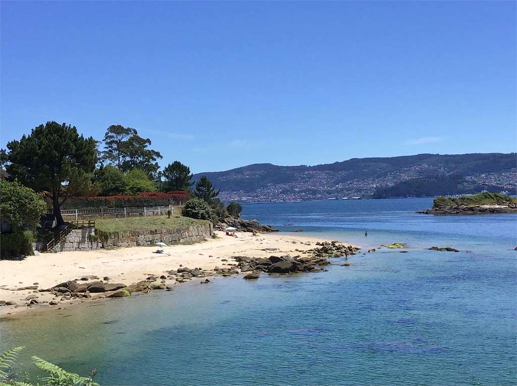 Playa Os Alemáns en Cangas de Morrazo
