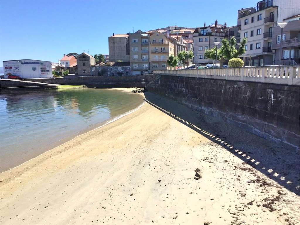 Playa Pescadoira en Bueu