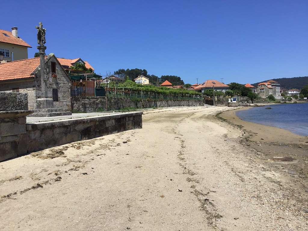 Playa Pinela - Padrón en Poio