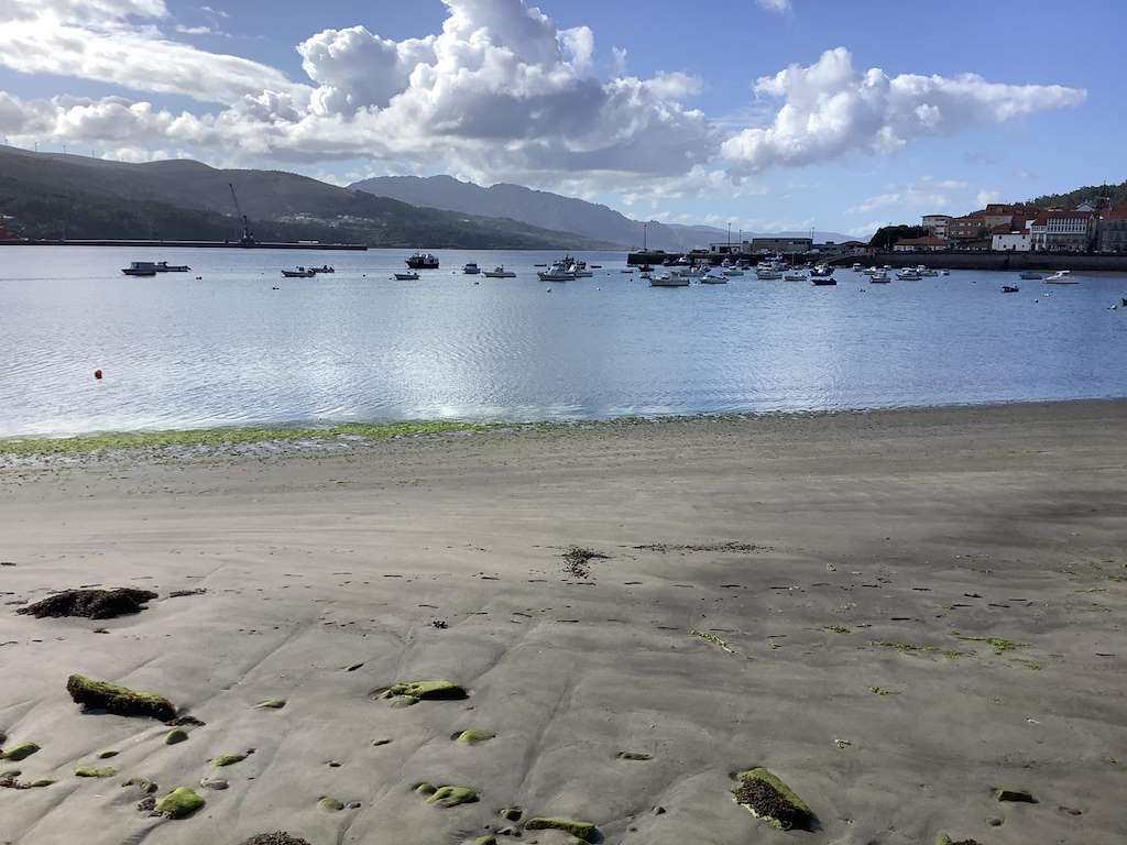 Playa Santa Isabel en Corcubión