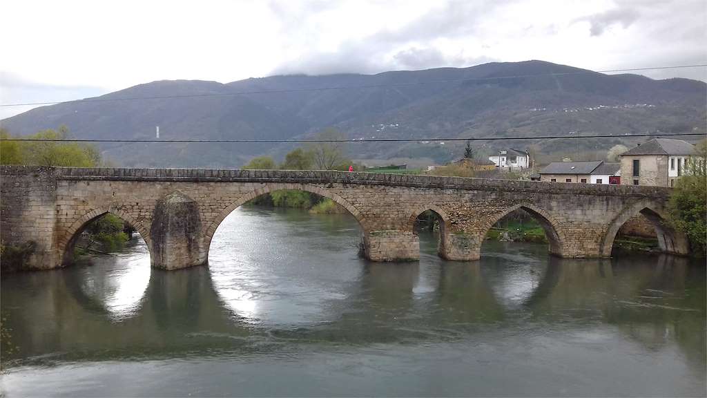 Ponte da Cigarrosa en Petín