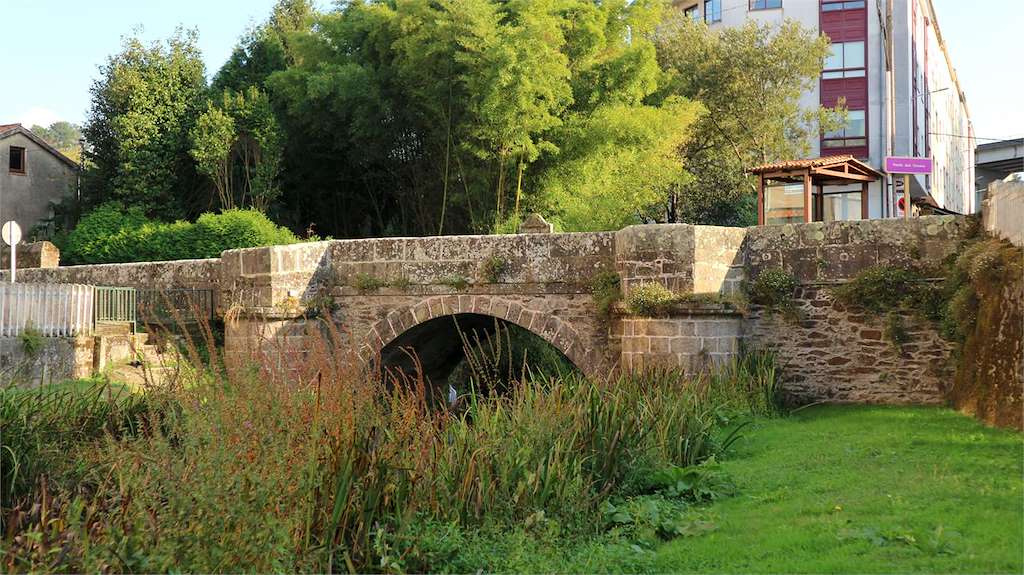 Ponte Vella das Cascas en Betanzos