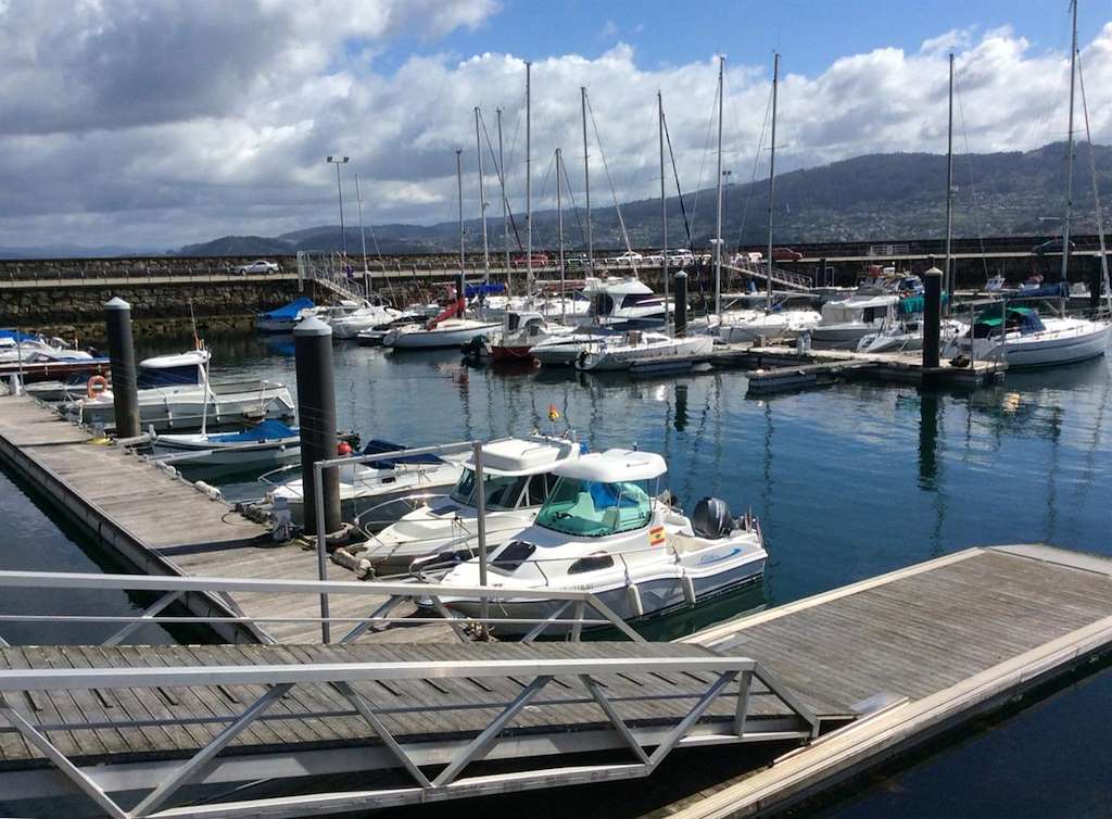 Porto Deportivo de Beluso en Bueu