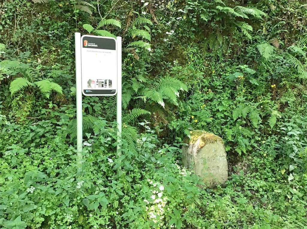 Poste Miriamétrico de Agüeira en Becerreá