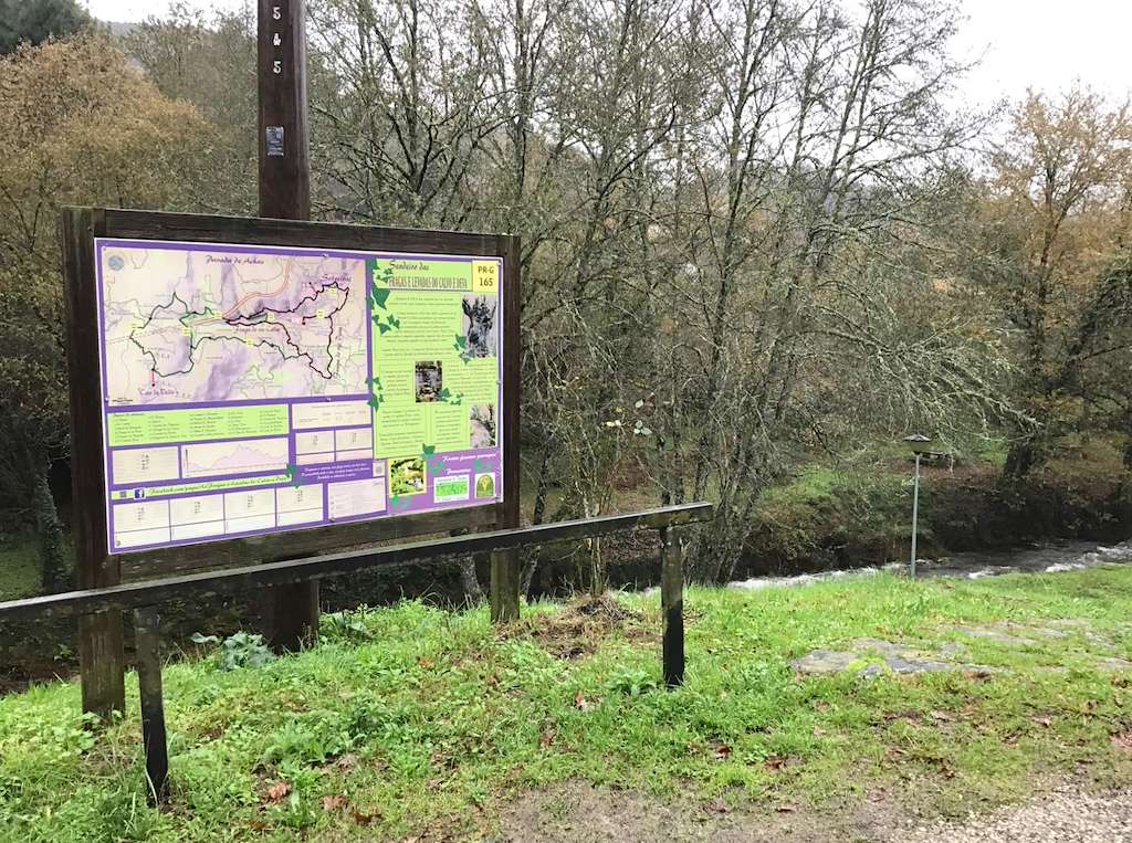 PR-G 165 - Ruta de Fragas e Levados dos Ríos Calvo e Deva en A Caniza