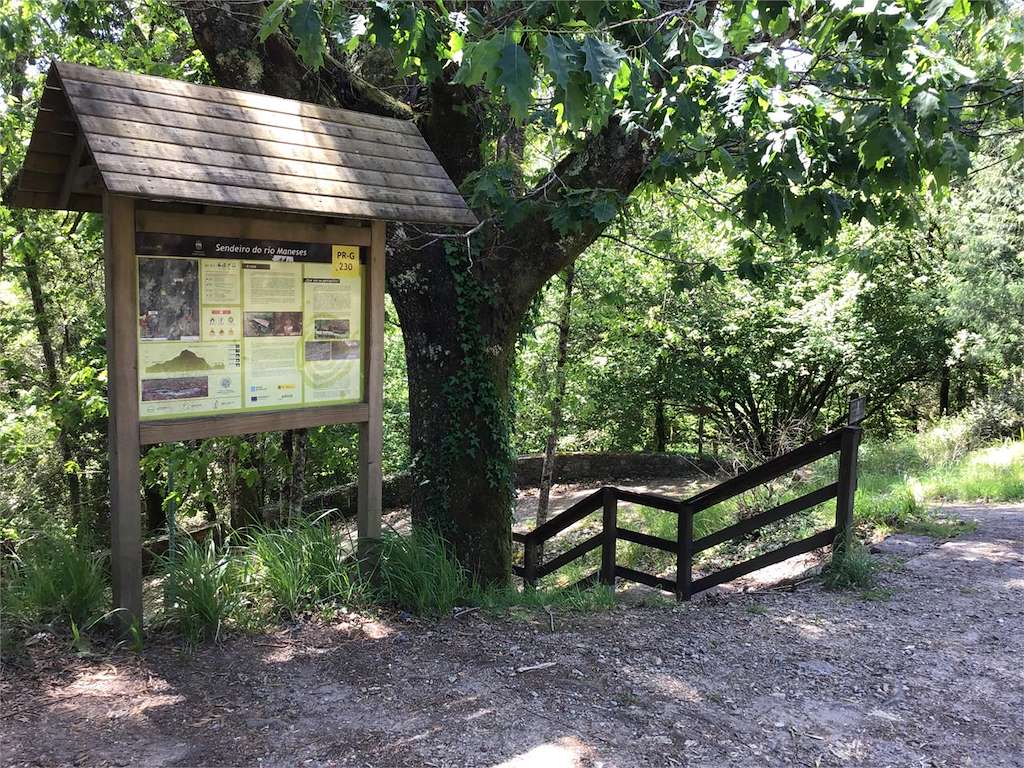 PR-G-230 - Sendero del Río Maneses en O Campo Lameiro