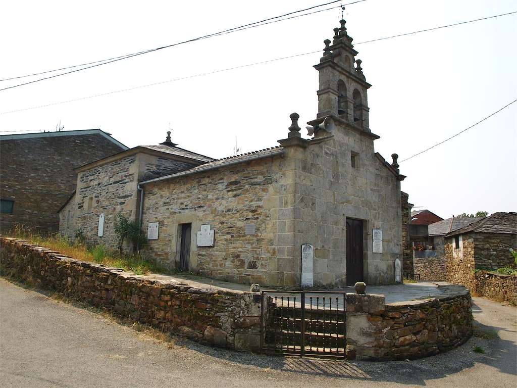 PR-G 249 Camiño Vello de Aldosende en Paradela