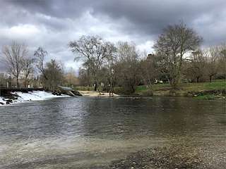 Praia Fluvial y Área Recreativa A Freixa