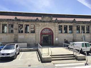 Fechas, información, programa, cartel, imágenes, mapa y ubicación de Praza de Abastos de Marín