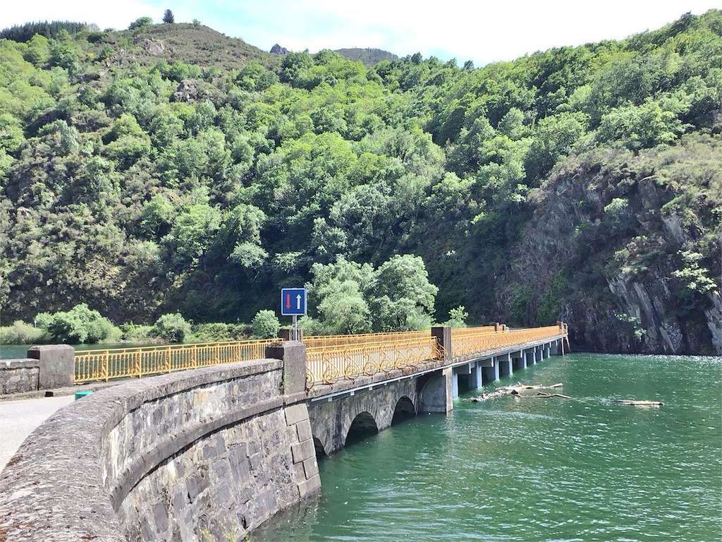 Puente de Boabdil en Negueira de Muñiz