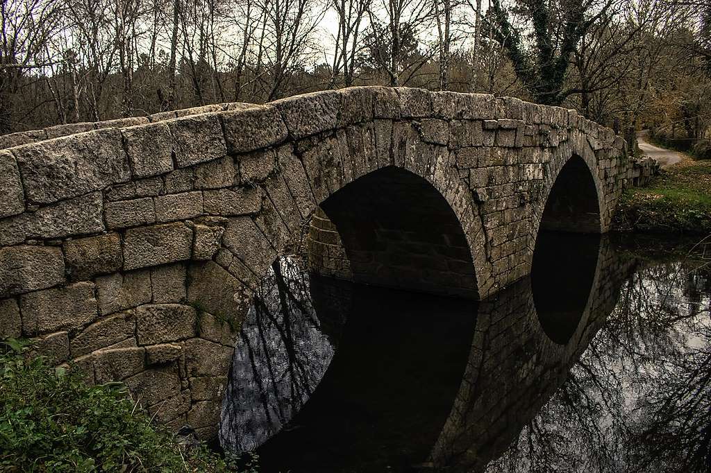 Puente de Brués en Boborás