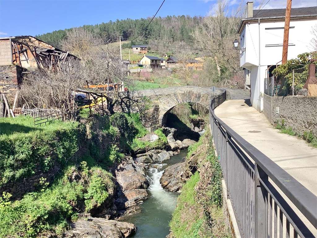 Puente de Éntoma en O Barco de Valdeorras