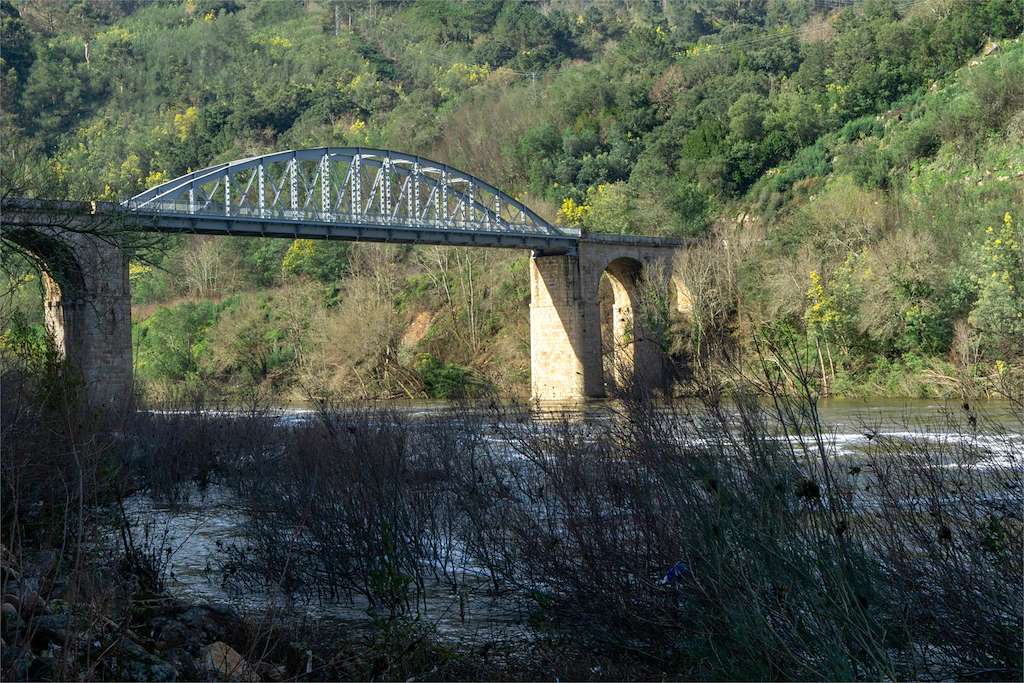 Puente de Hierro de Castrelo de Miño
