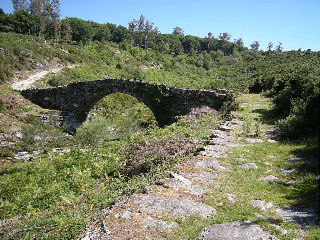 Puente de Liñares en A Lama