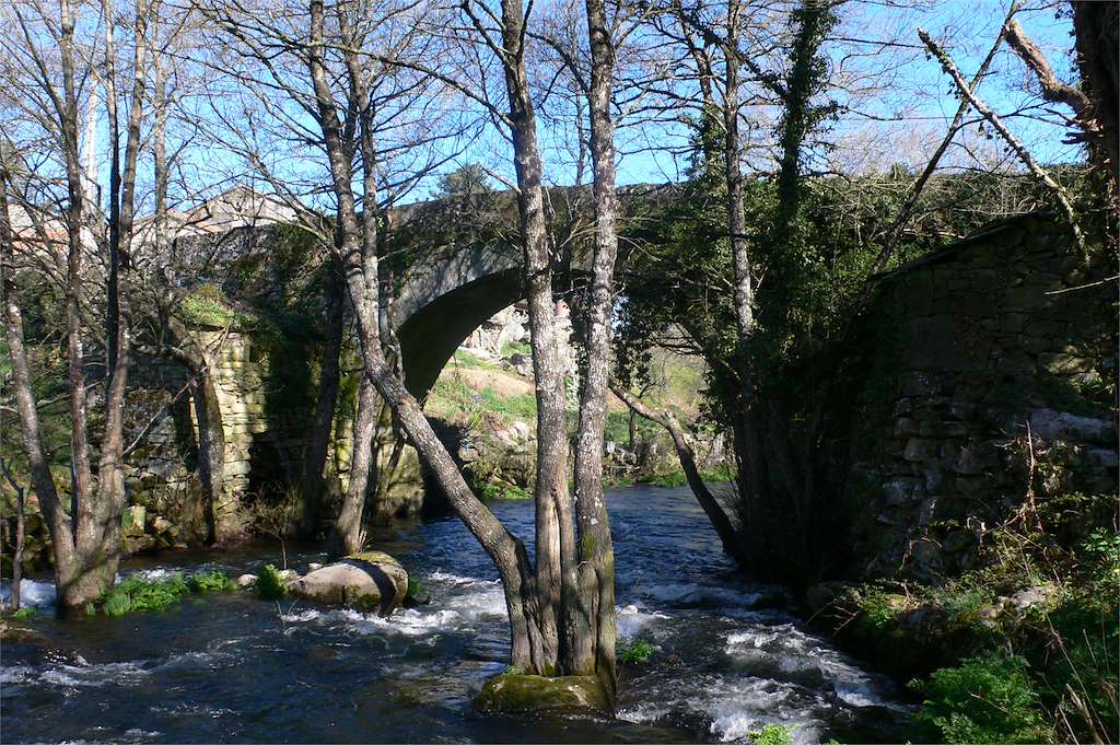 Puente de Pedroso en Rodeiro