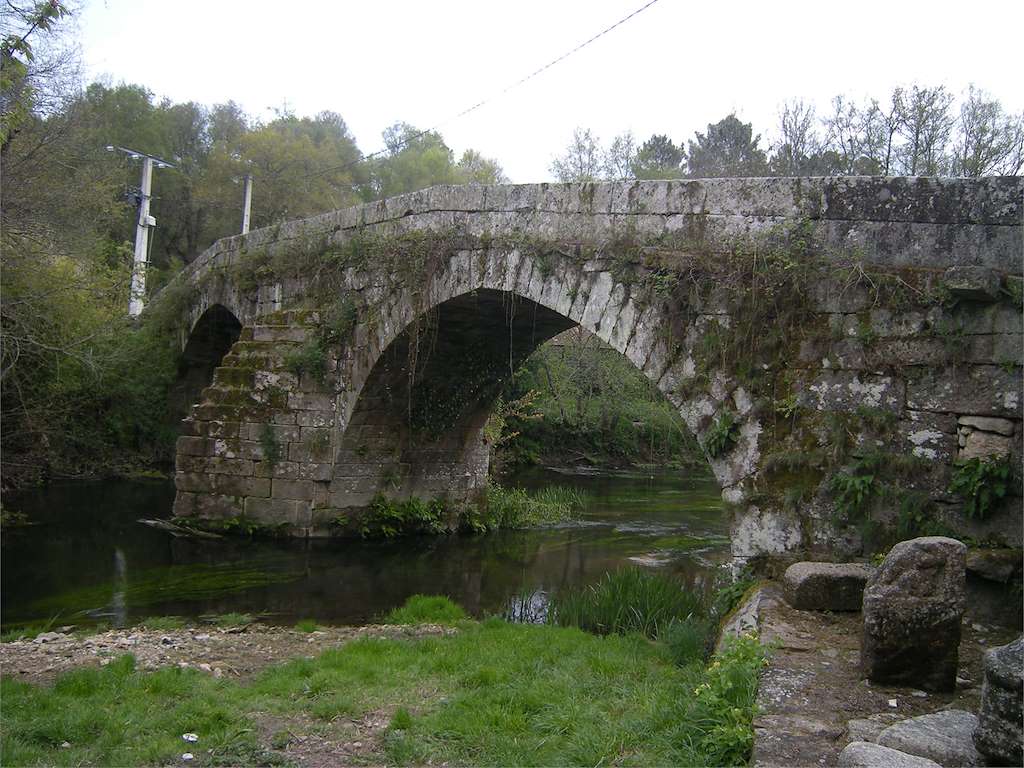 Puente de Ponterriza en Boborás
