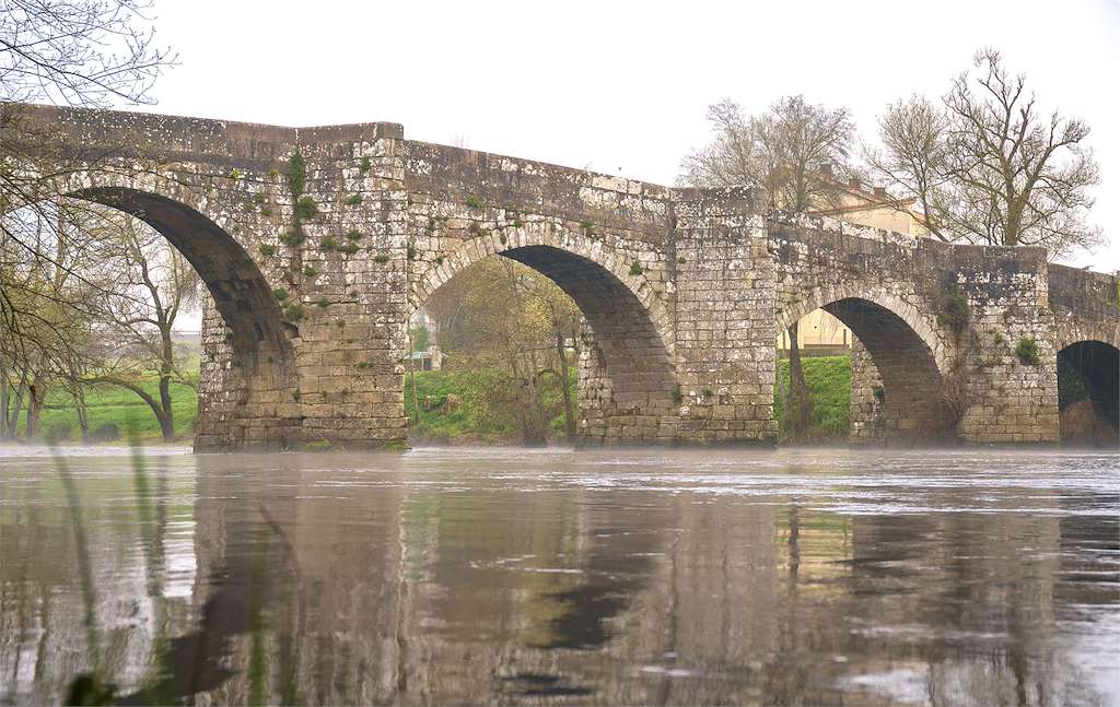 Puente de Pontevea en Teo