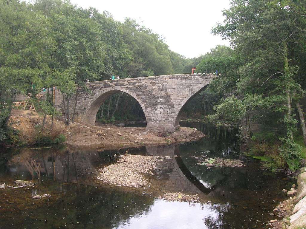 Puente de San Alberte en Guitiriz