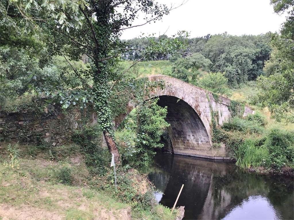 Puente Medieval en Láncara