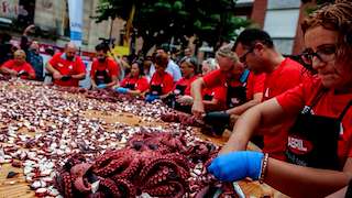 Récord do Prato de Pulpo máis Grande do Mundo (2026) en O Carballiño