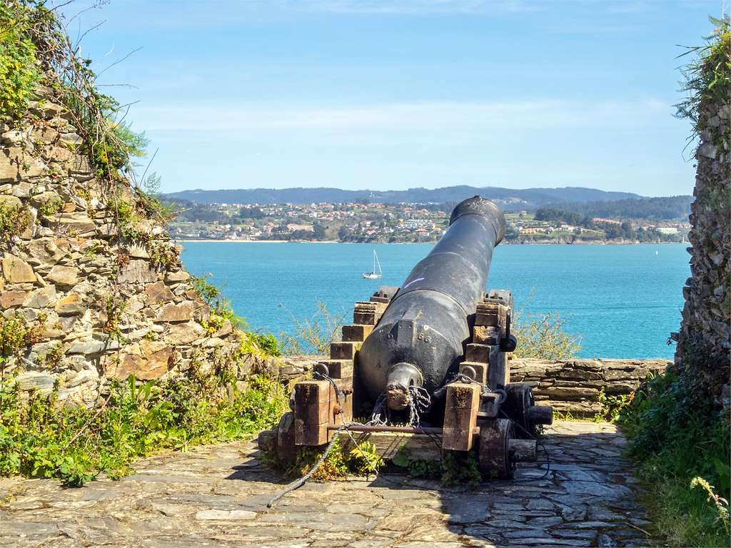 Ruinas del Castillo de Fontán en Sada