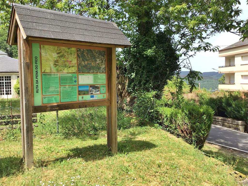 Ruta Da Pena do Pico en Becerreá