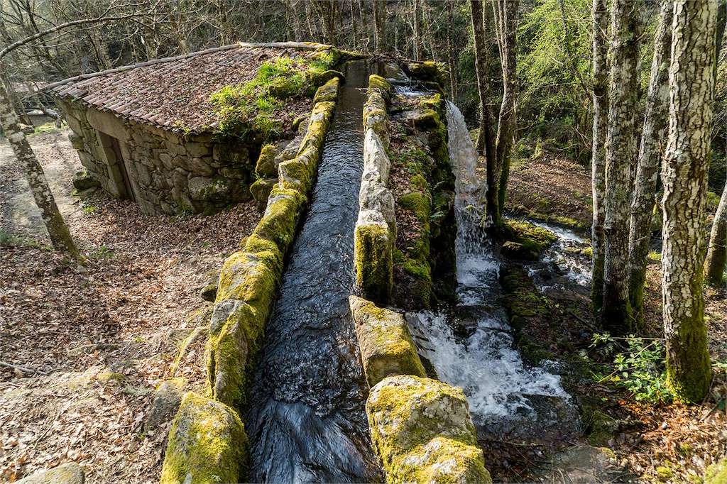 Ruta de los Molinos de Xábrega en Sober