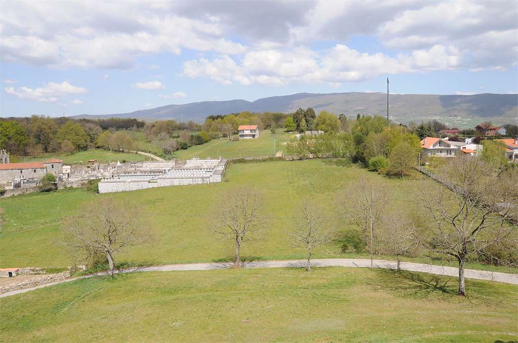 Ruta Penedos da Moura en Maceda