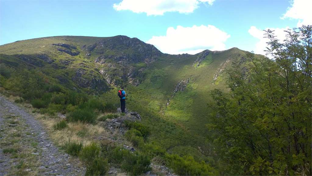Rutas Guiadas Pía Paxaro en Folgoso do Courel