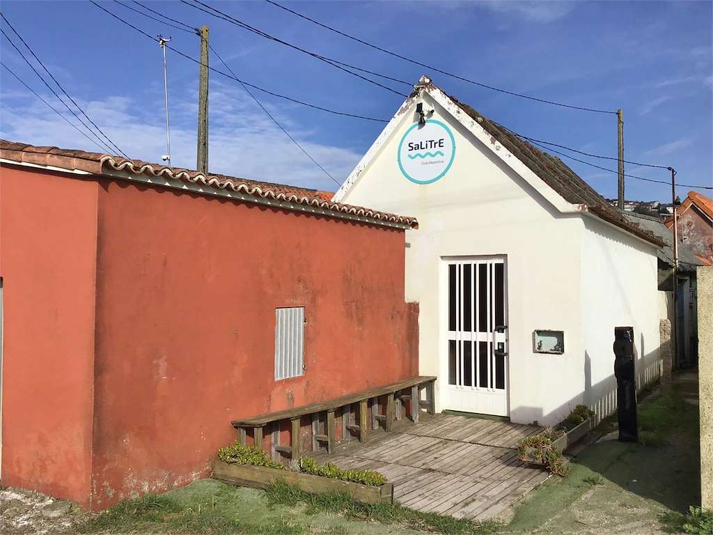 Salitre en Redondela