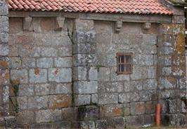 San Benito de Maial en Oza Cesuras
