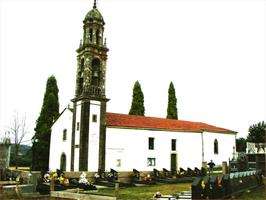 Santa María, San Roque e Virxe do Carme de Loxo en Touro