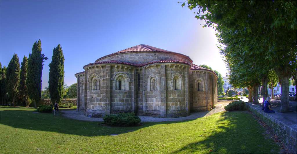 Iglesia de Santa María de Cambre