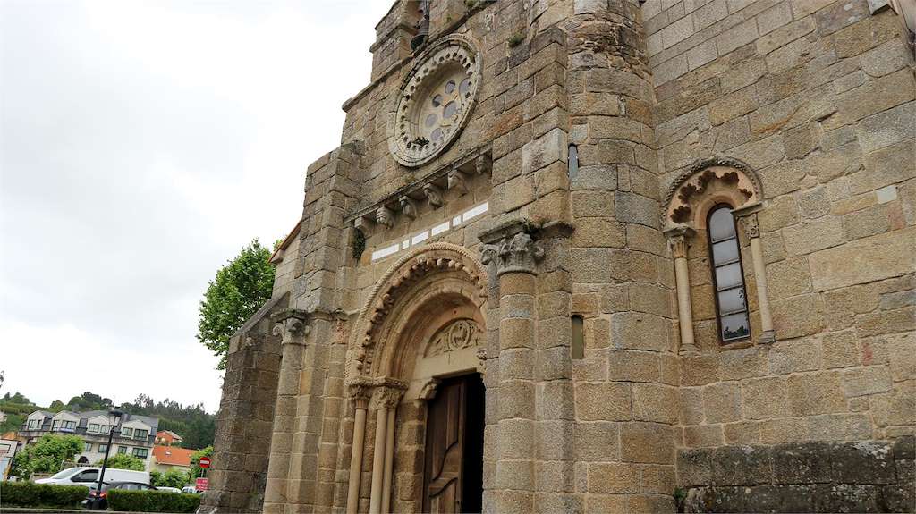 Iglesia de Santa María de Cambre