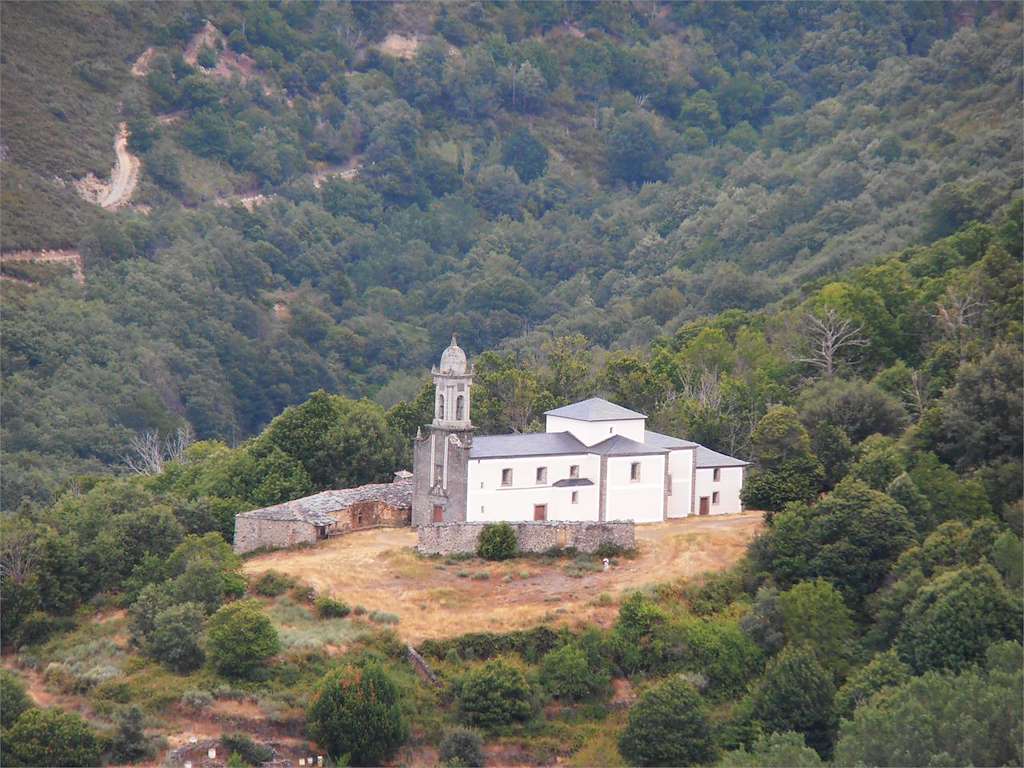 Santuario do Cristo da Ascensión de Prada en A Veiga