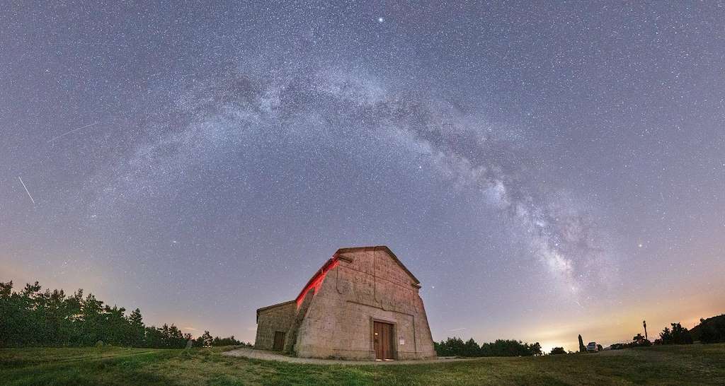 Santuario y Mirador de Monte do Faro en Chantada