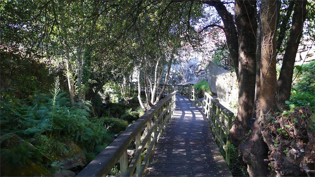 Senda Fluvial del Río Baíña  en Baiona