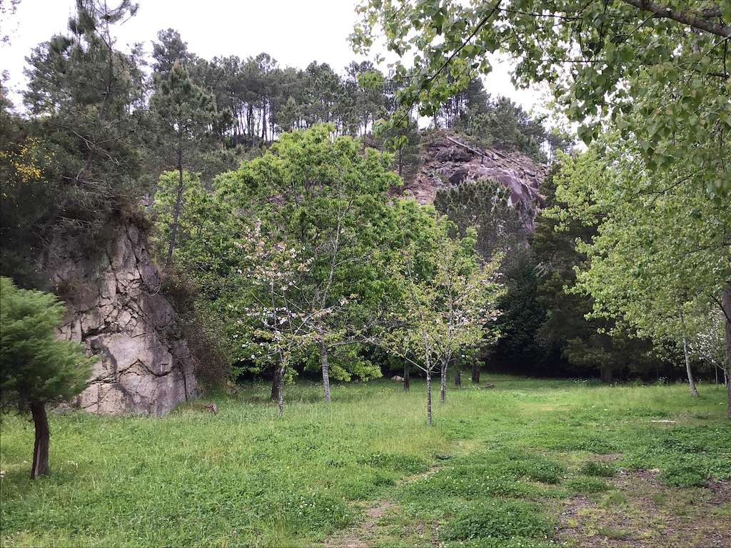 Sendeiro de Pedra Miranda en Vilaboa