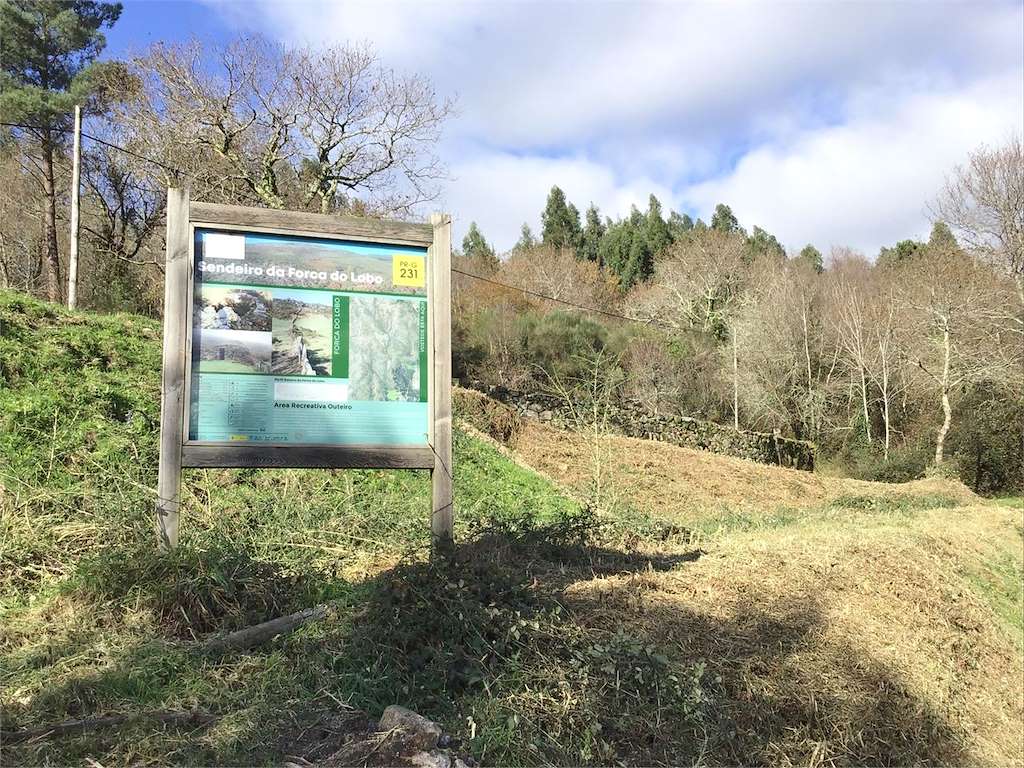 Sendeiro Forca do Lobo en Covelo