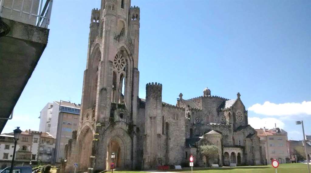 Templo de Veracruz en O Carballiño